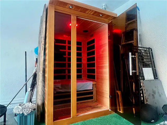 $785,000 | 4730 16th Avenue Southeast, Naples, FL 34117