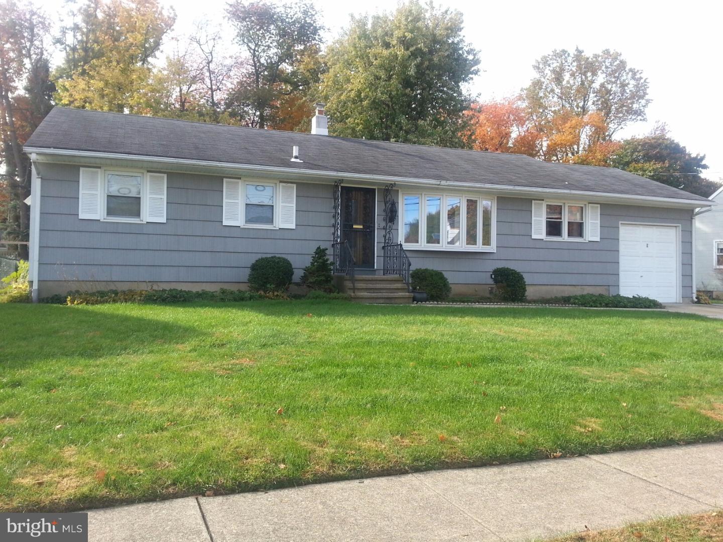 9 Doreen Road Trenton, NJ 08690 - Photo 2 of 5 Gallery Image 2