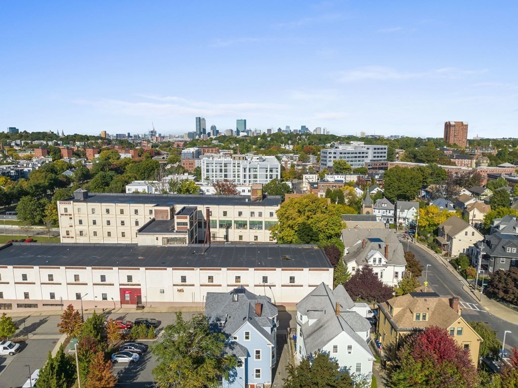 8 Marbury Terrace, Unit 1 Boston, MA 02130 - Photo 33 of 35