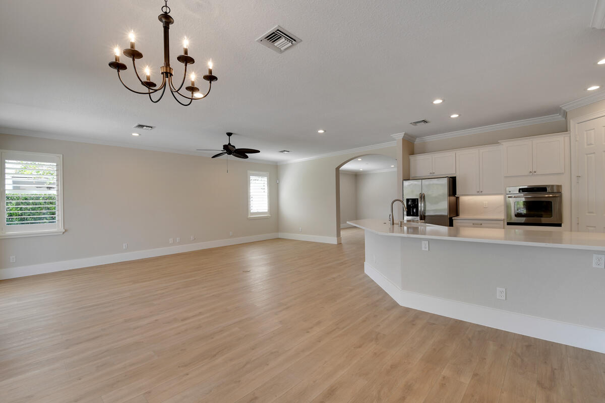 151 Whale Cay Way Jupiter, FL 33458 - Photo 19 of 64 Family Room / Breakfast Area