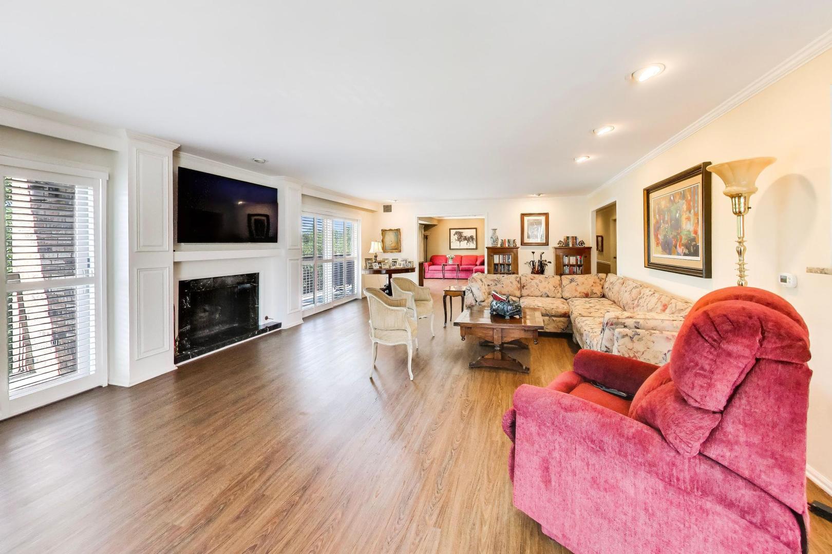 3860 Mission Hills Road, Unit 416 Northbrook, IL 60062 - Photo 7 of 30