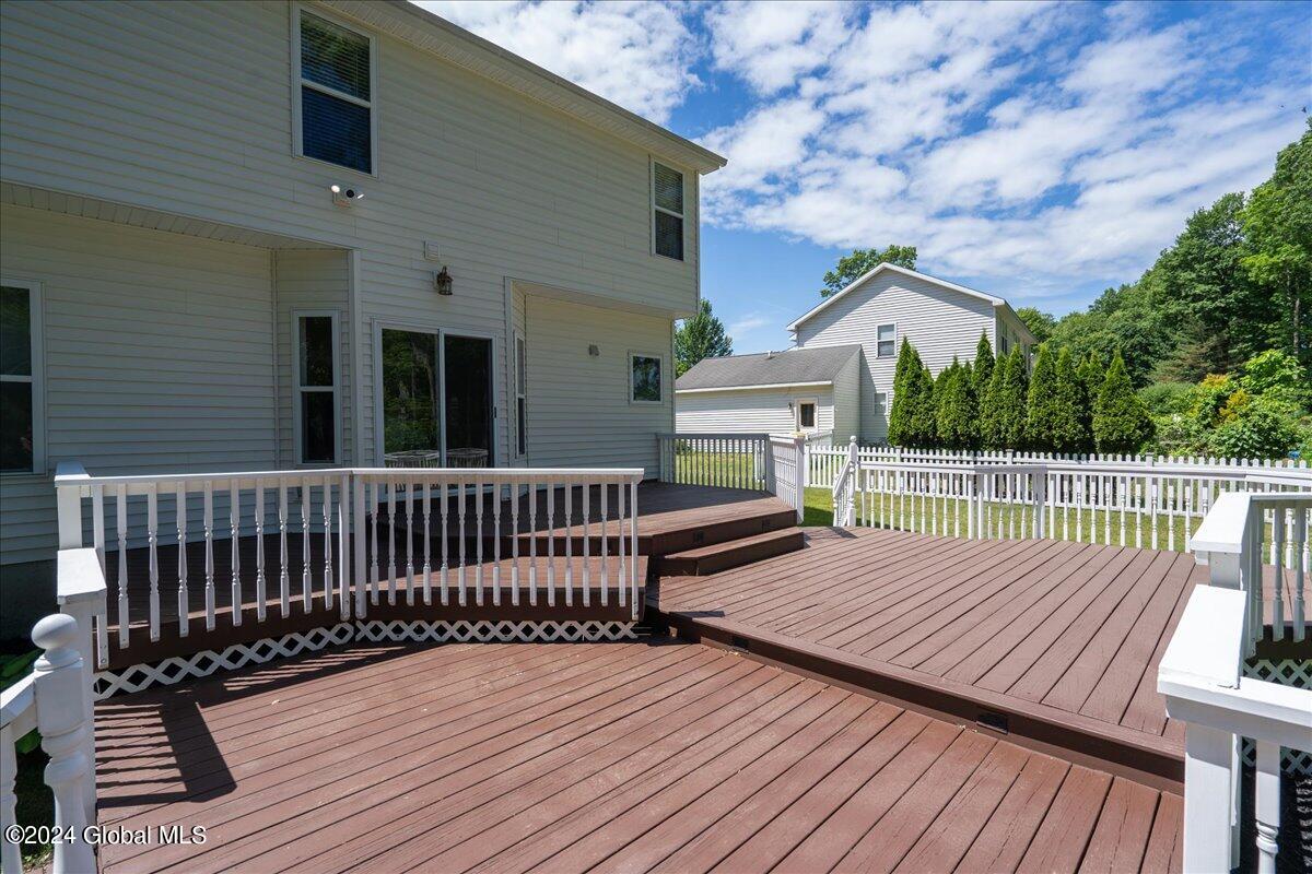 17 Springfield Drive Malta, NY 12118 - Photo 36 of 45 38-17 SPRINGFIELD-43