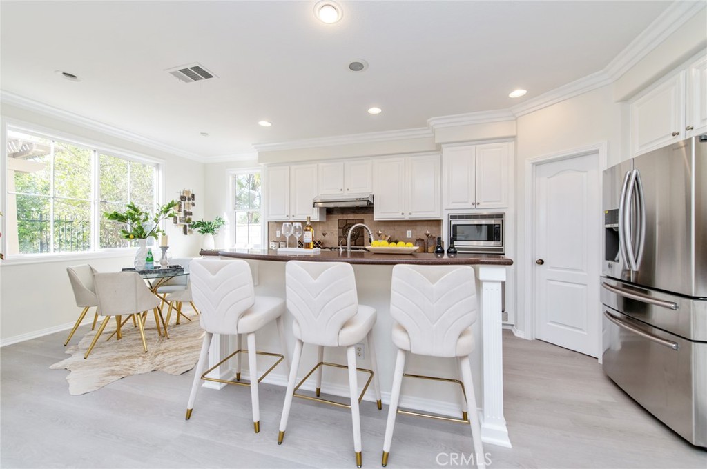 143 Weathervane Irvine, CA 92603 - Photo 18 of 38