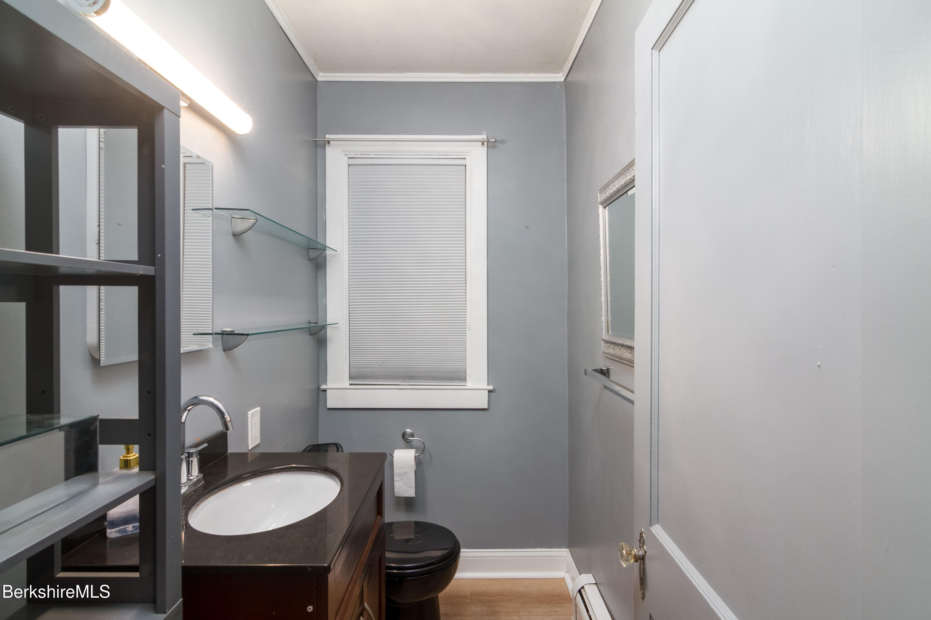 36 George Street Pittsfield, MA 01201 - Photo 23 of 35 20251003-01-36GeorgeSt-Pittsfield-MA-012
