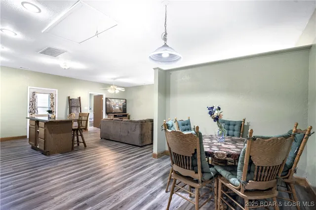 $315,000 | 401 Valley Spring Road, Camdenton, MO 65020