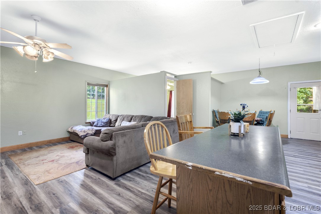 401 Valley Spring Road Camdenton, MO 65020 - Photo 9 of 25