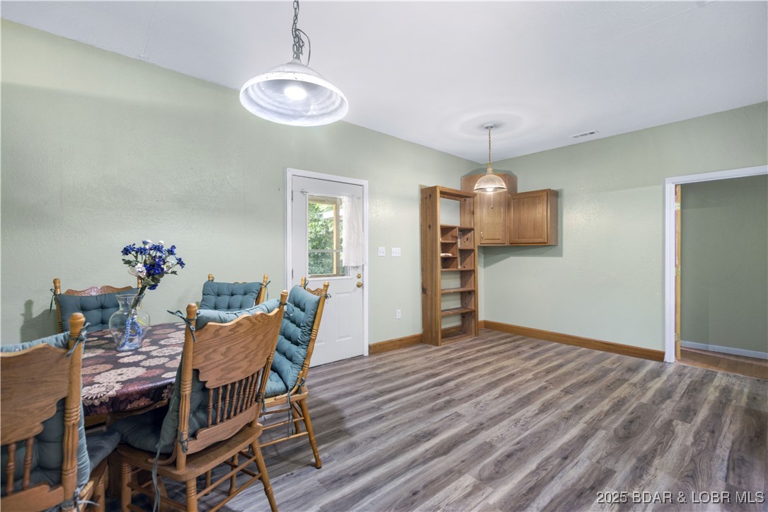 401 Valley Spring Road Camdenton, MO 65020 - Photo 10 of 25