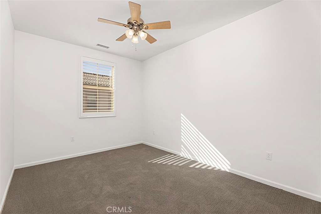 1403 El Paseo Lake Forest, CA 92610 - Photo 22 of 32