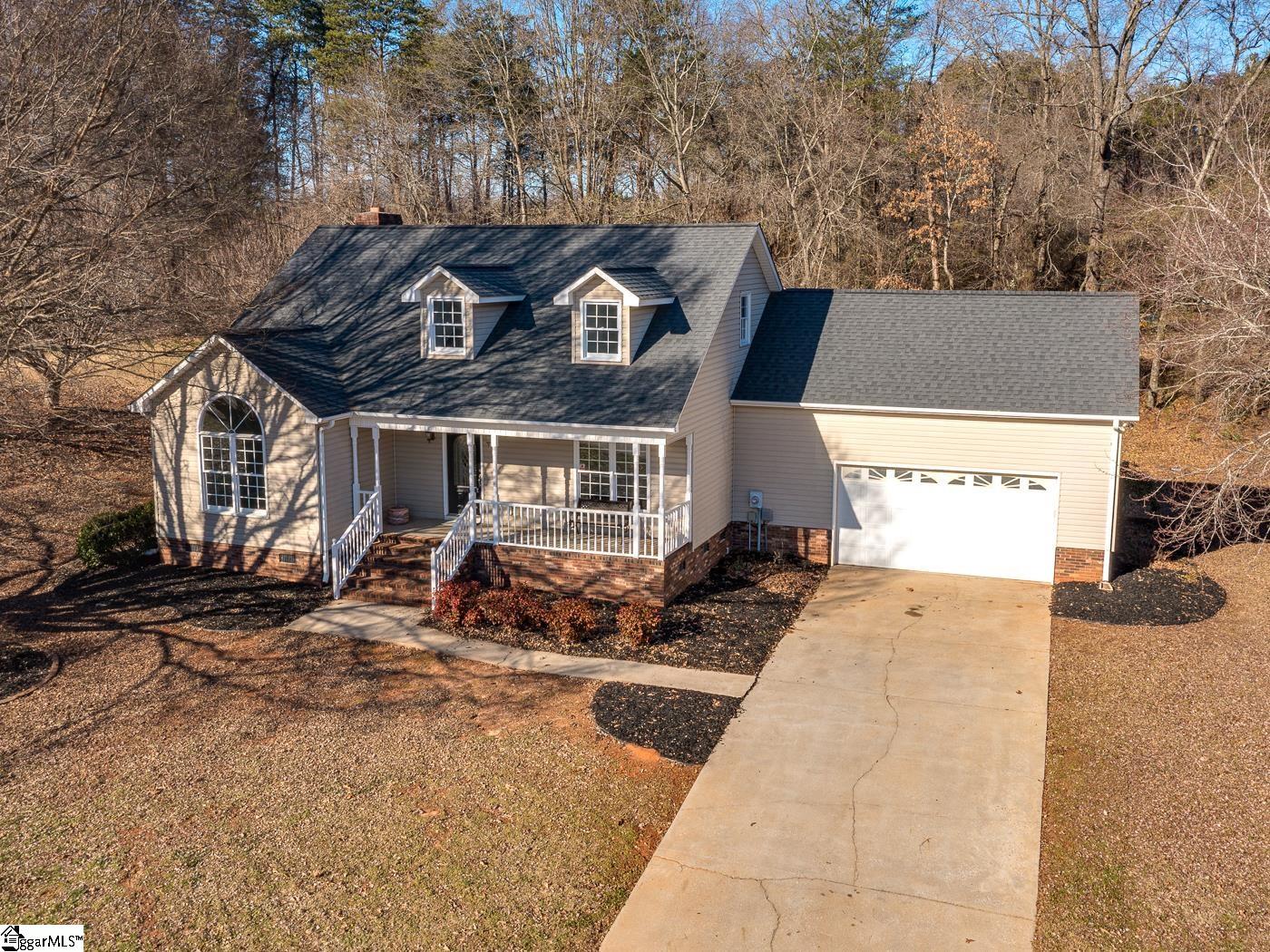 8 Woodwind Way Greer, SC 29651 - Photo 2 of 36