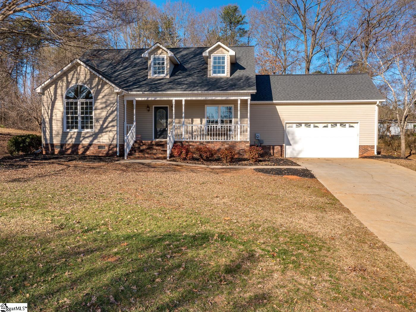 8 Woodwind Way Greer, SC 29651 - Photo 3 of 36