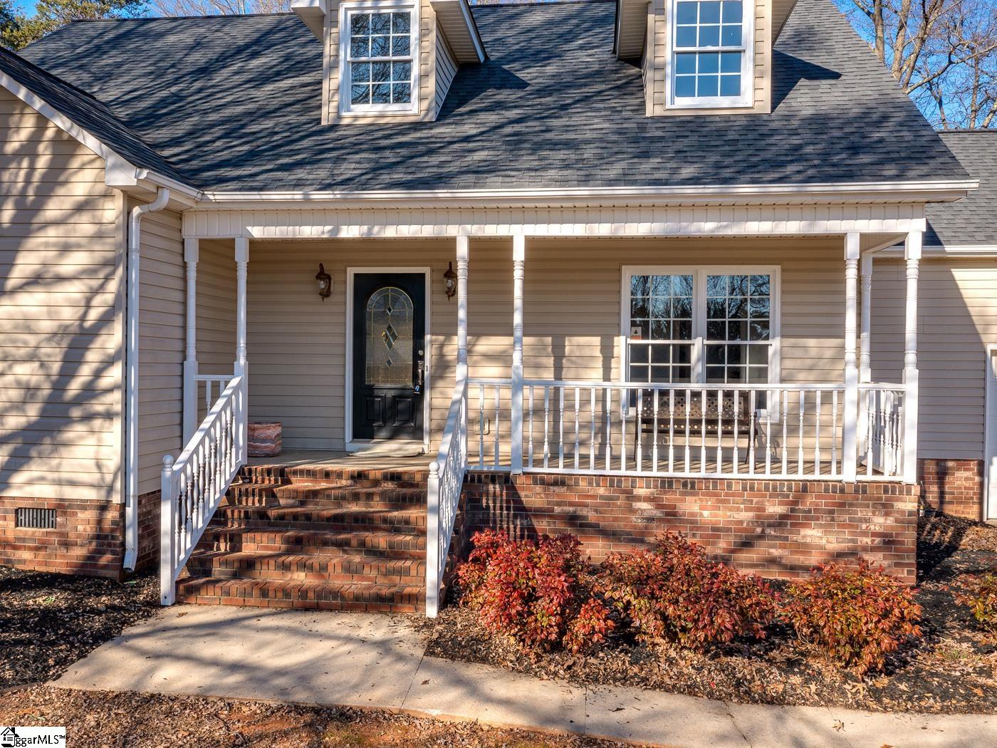 8 Woodwind Way Greer, SC 29651 - Photo 4 of 36