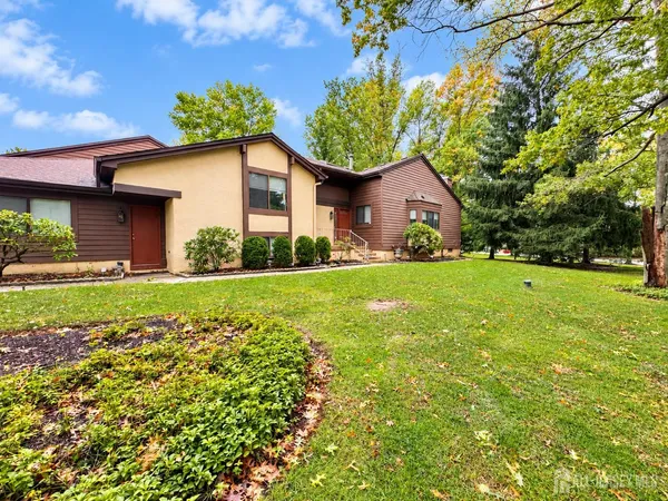 $4,000 | 173 Sayre Drive, Plainsboro, NJ 08540