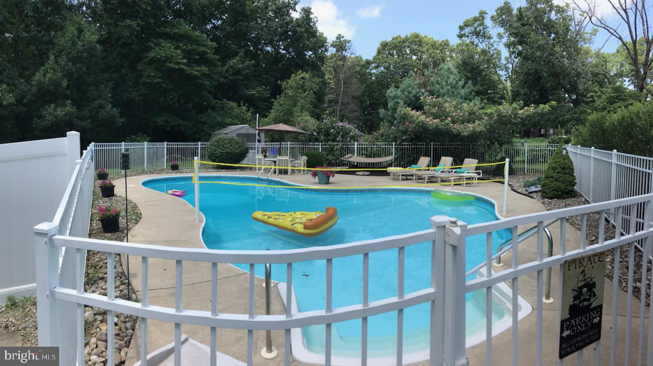 95 Richter Road Shamong, NJ 08088 - Photo 23 of 23 pool