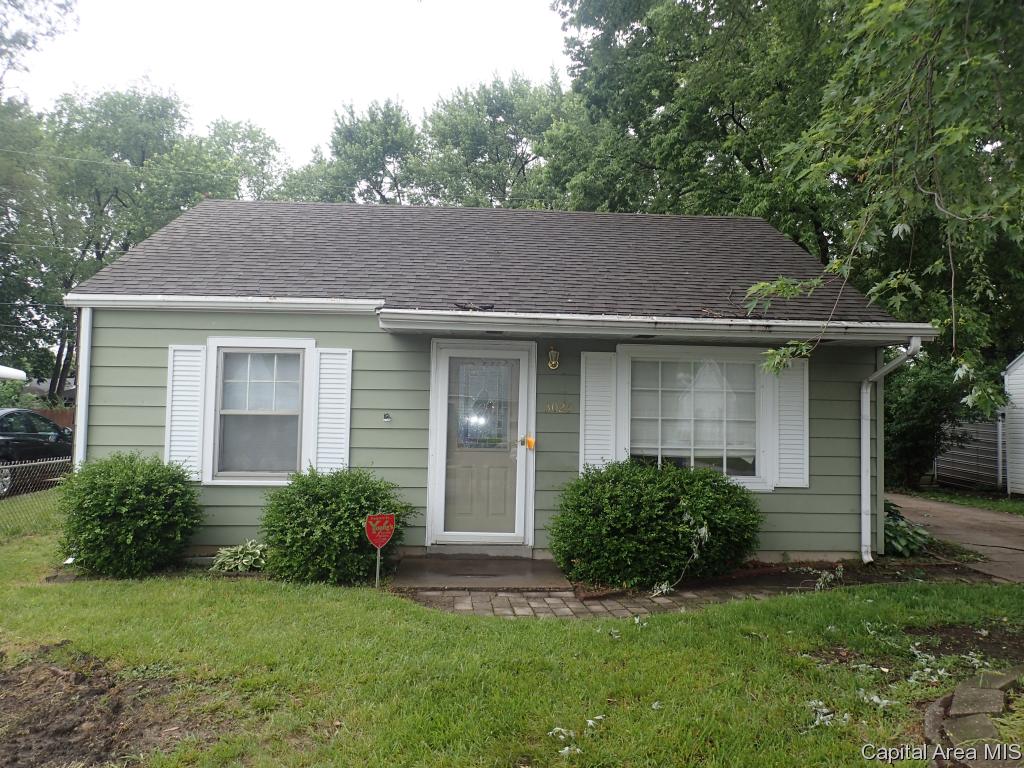 3025 South 3rd Street Springfield, IL 62703 - Photo 2 of 12