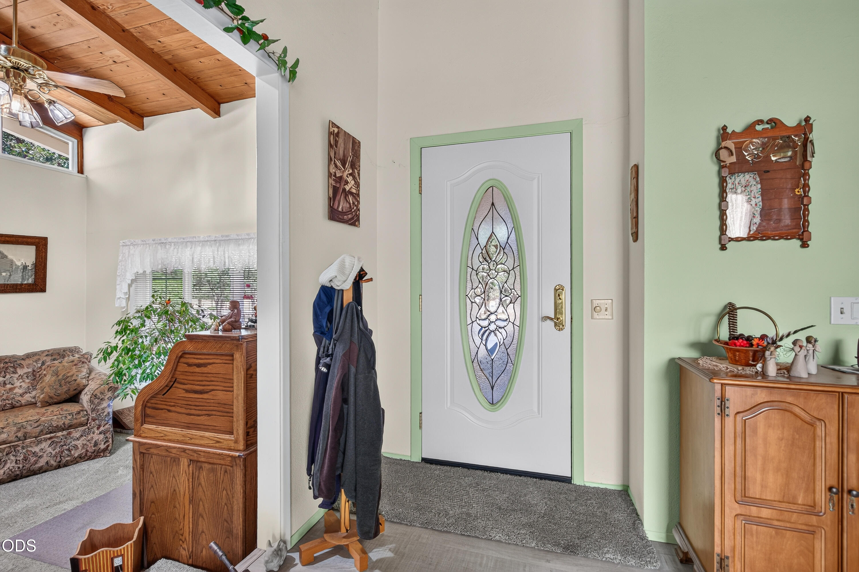 11339 Michael Road White City, OR 97503 - Photo 4 of 24