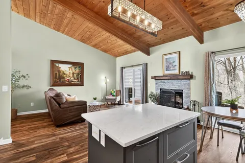 $285,000 | 8395 139th Court, Apple Valley, MN 55124