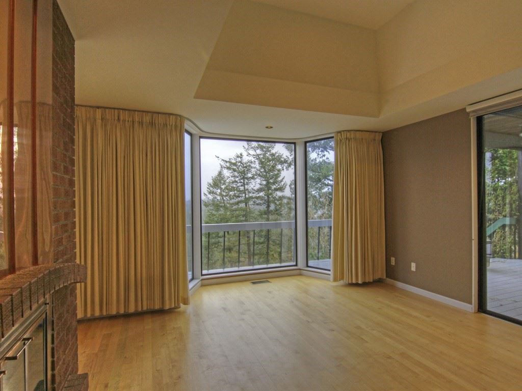 1627 North W Point Road Spokane, WA 99201 - Photo 8 of 19 Gallery Image 8