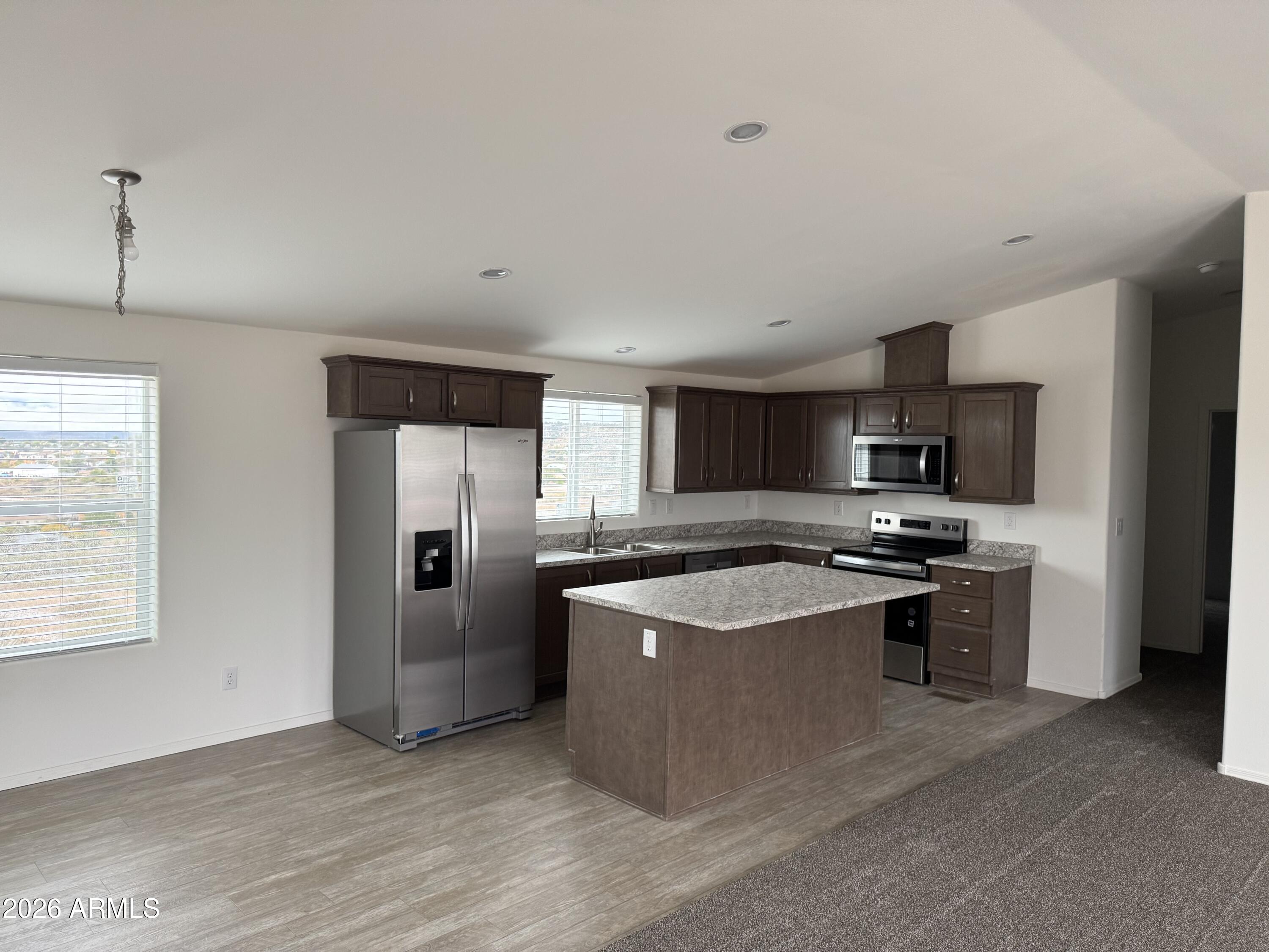 4992 East Goss Road Rimrock, AZ 86335 - Photo 2 of 10 Goss Kitchen