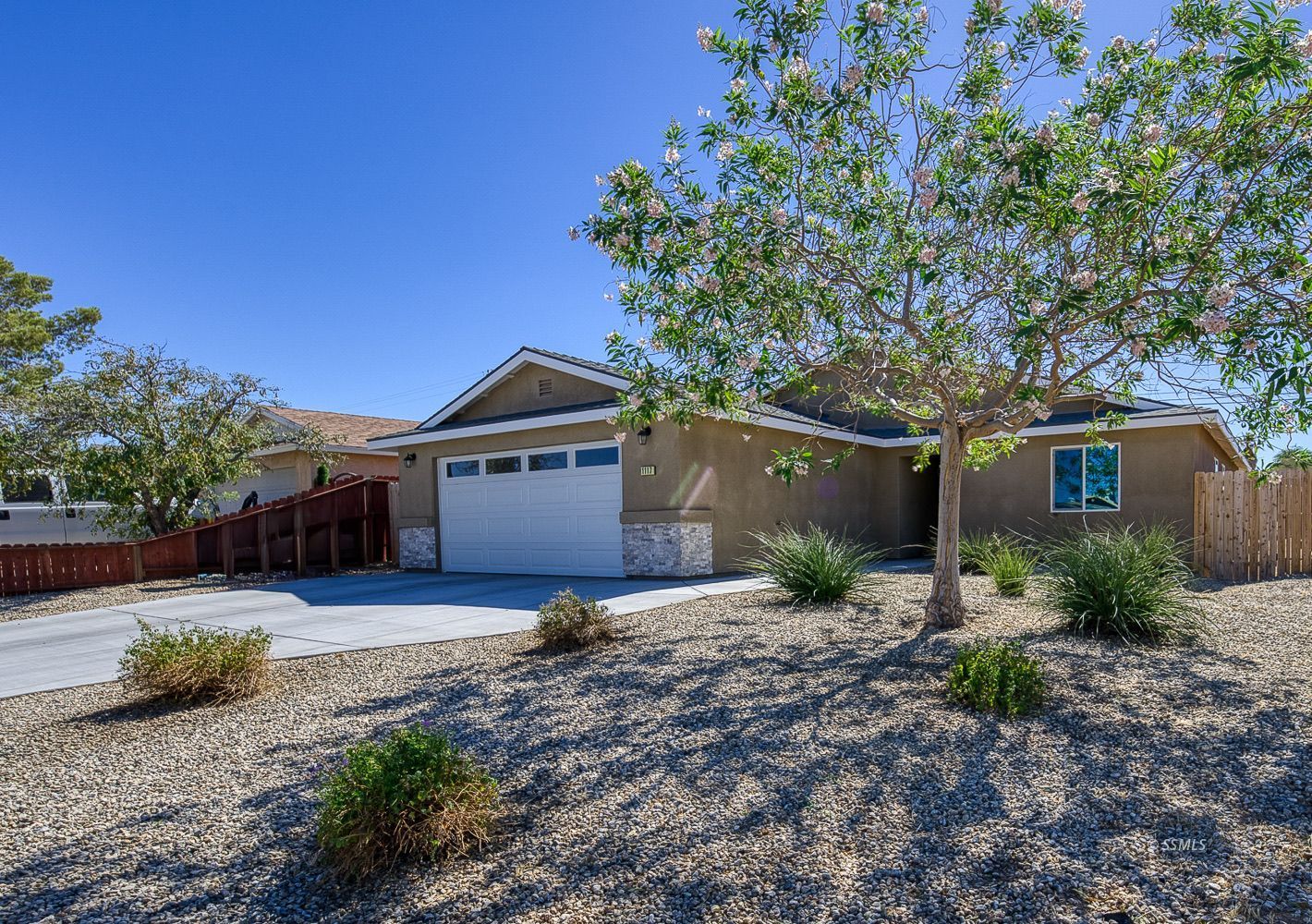 1117 Porter Street Ridgecrest, CA 93555 - Photo 2 of 36