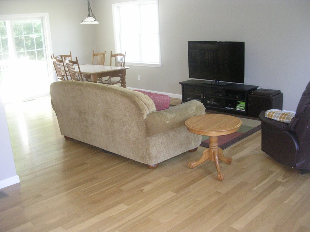 38 Cinnamon Ridge Circle Middleboro, MA 02346 - Photo 6 of 12 Gallery Image 6