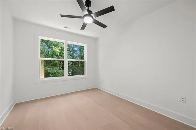 $260,000 | 806 West Dameron Avenue, Liberty, NC 27298