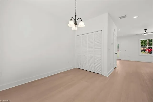 $260,000 | 806 West Dameron Avenue, Liberty, NC 27298