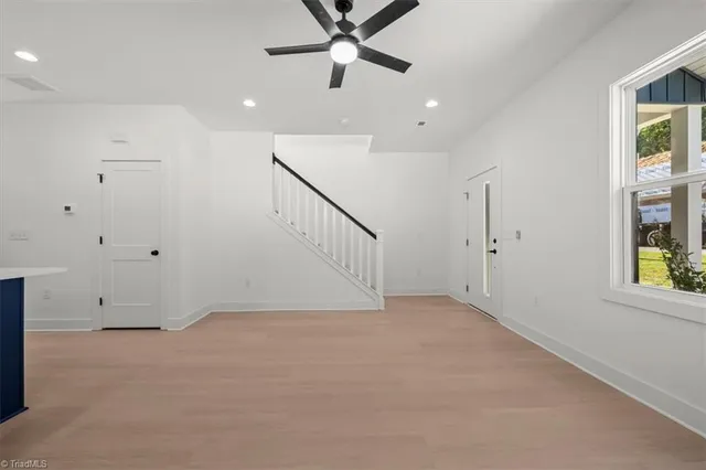 $260,000 | 806 West Dameron Avenue, Liberty, NC 27298