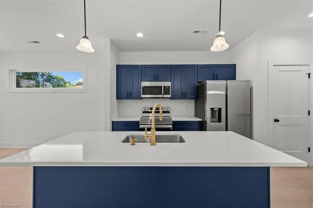 $260,000 | 806 West Dameron Avenue, Liberty, NC 27298