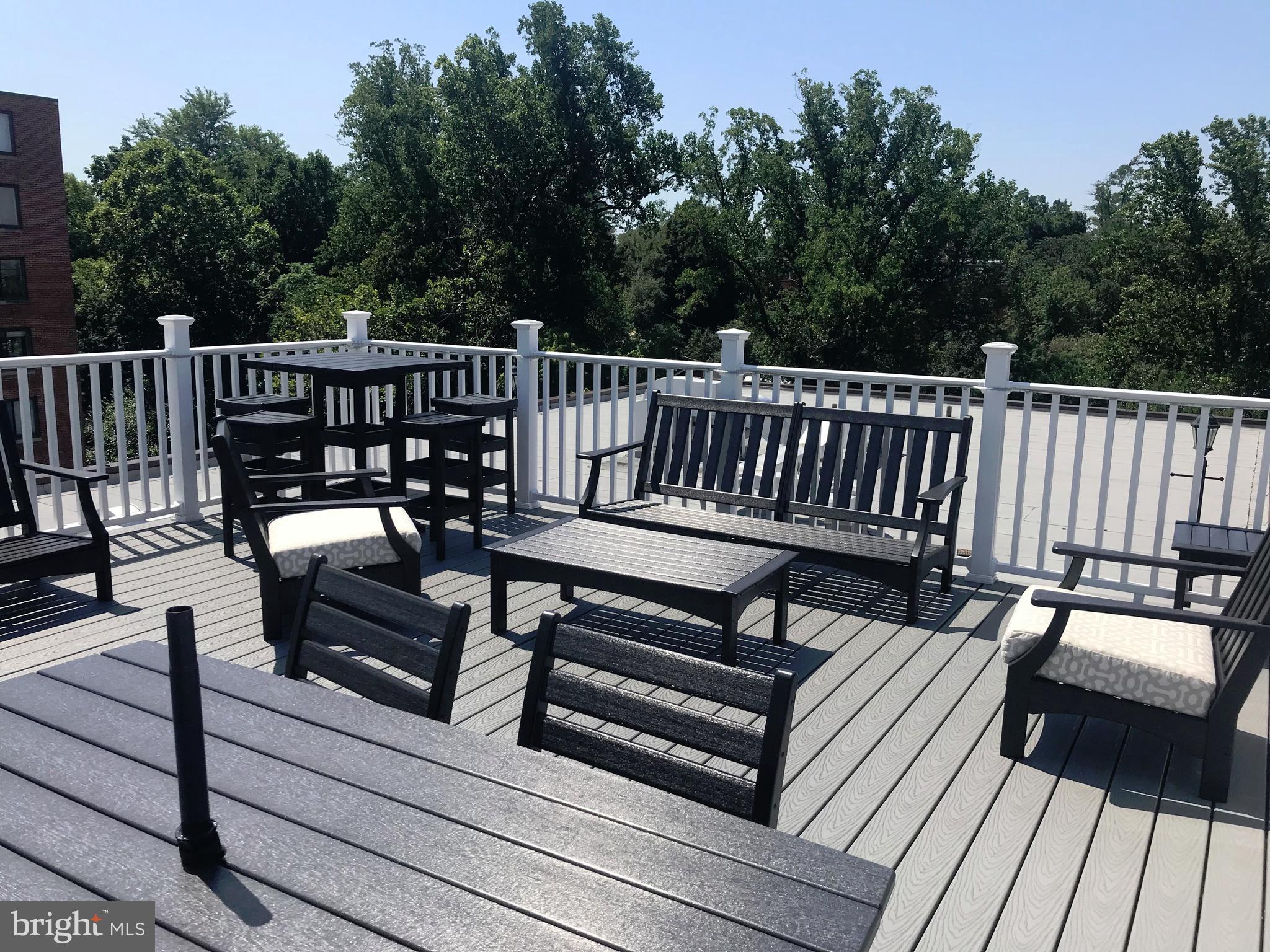 3900 Tunlaw Road Northwest, Unit 613 Washington, DC 20007 - Photo 18 of 20 Great for watching the fireworks!