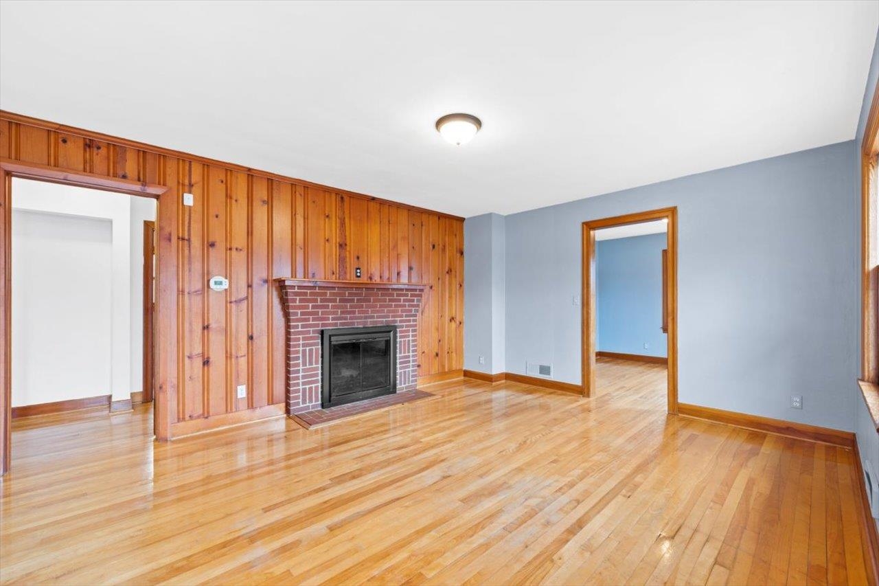 220 Overlook Road Staunton, VA 24401 - Photo 3 of 29 Gallery Image 3