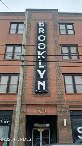 $322,500 | 709 North 4th Street, Unit STE 303, Wilmington, NC 28401