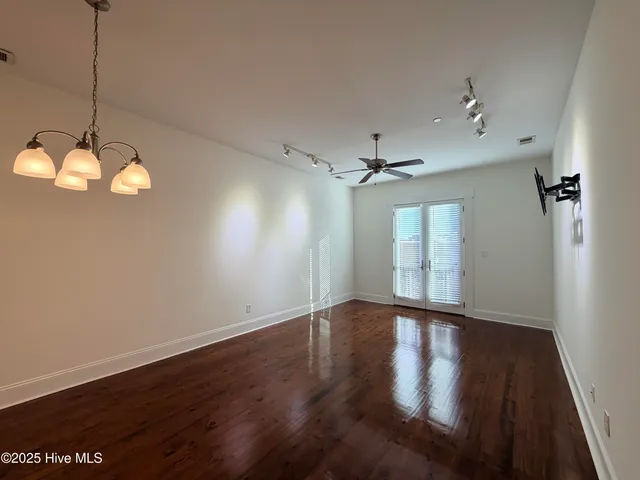 $325,000 | 709 North 4th Street, Unit STE 303, Wilmington, NC 28401