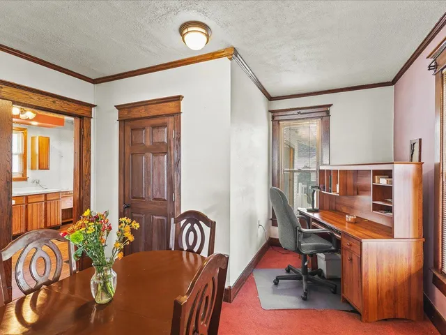 $178,900 | 125 East 5th Street, Pecatonica, IL 61063