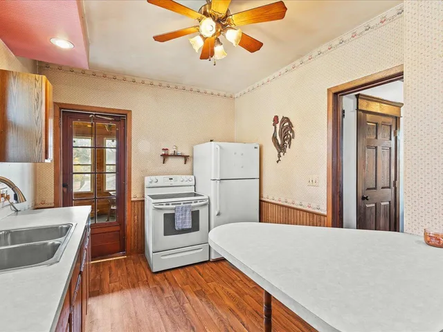 $178,900 | 125 East 5th Street, Pecatonica, IL 61063