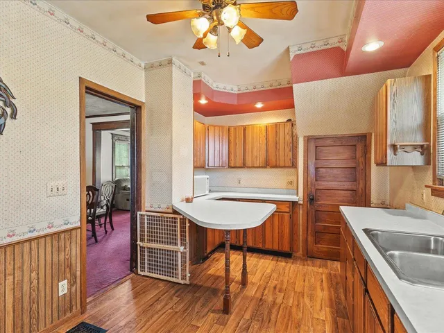 $178,900 | 125 East 5th Street, Pecatonica, IL 61063