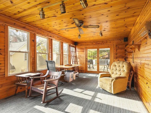 $178,900 | 125 East 5th Street, Pecatonica, IL 61063