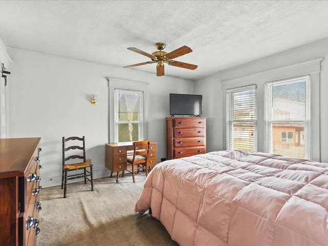 $178,900 | 125 East 5th Street, Pecatonica, IL 61063