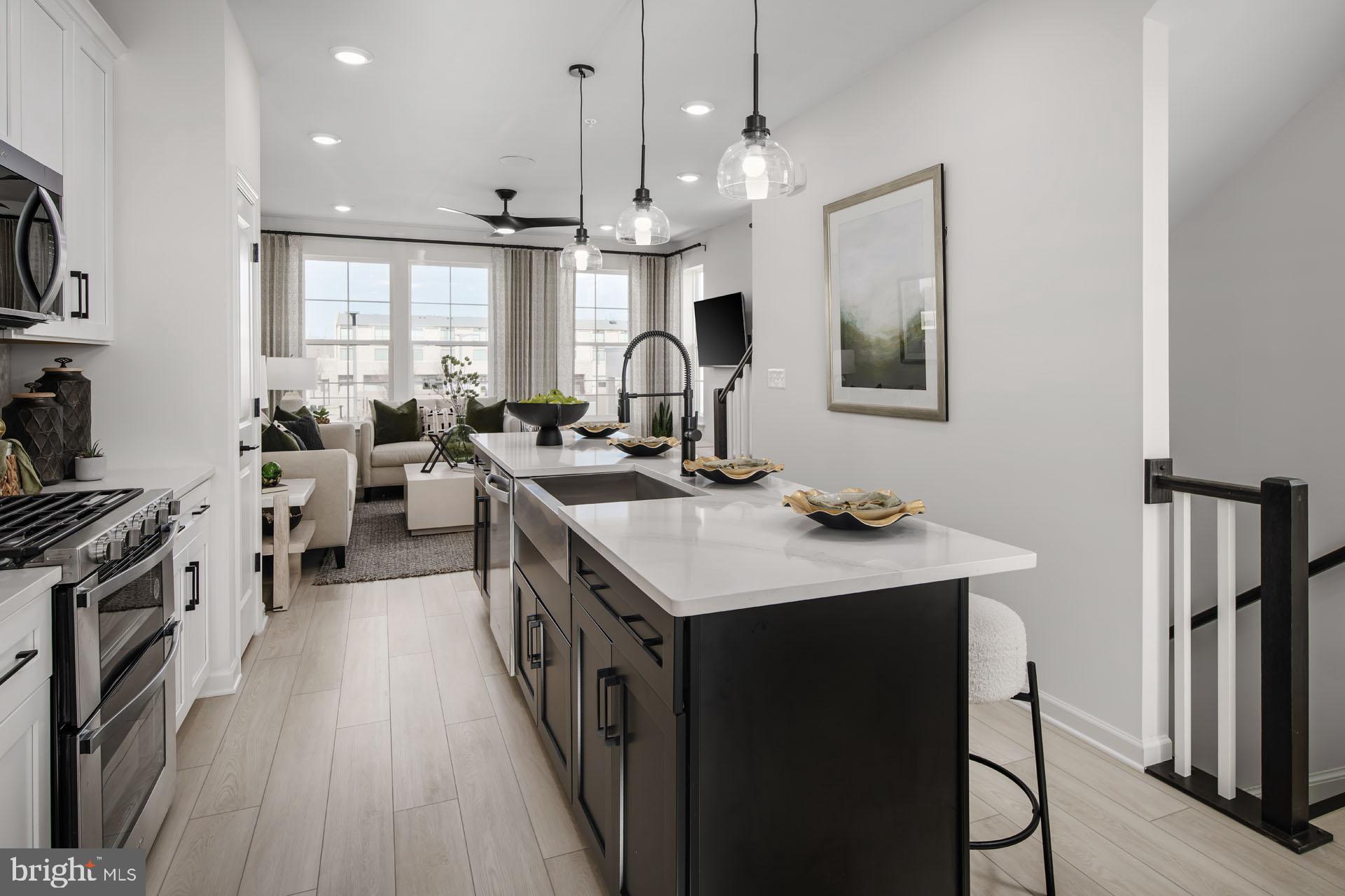 10000 Harper Vale Road Montgomery Village, MD 20886 - Photo 4 of 28