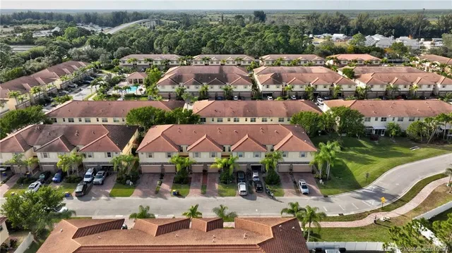 $2,400 | 9504 Southwest Otter Lane, Stuart, FL 34997