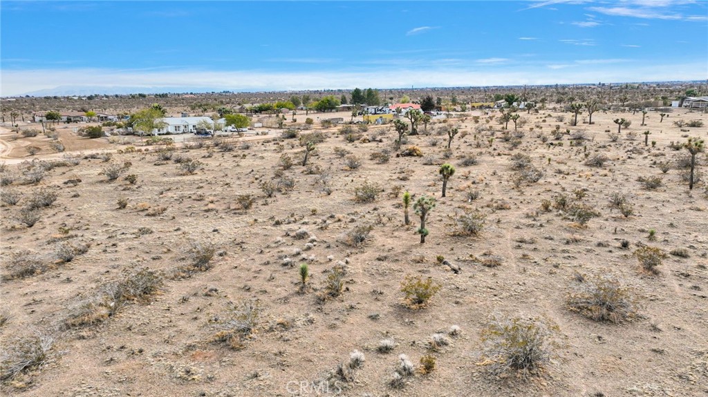 12432 La Mirada Road Phelan, CA 92371 - Photo 8 of 11 a view of a sky view