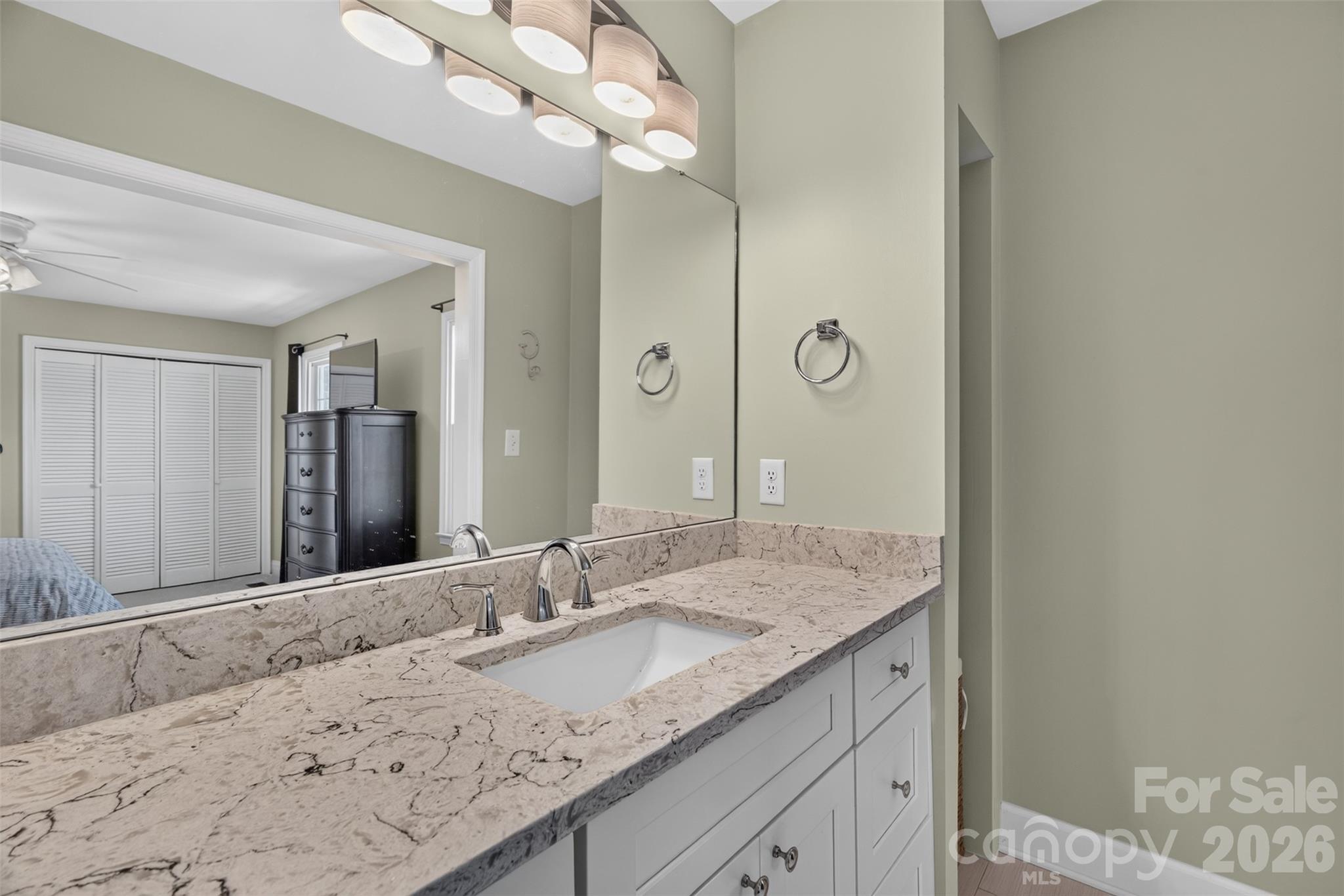 8333 Knights Bridge Road Charlotte, NC 28210 - Photo 18 of 41 Gallery Image 18