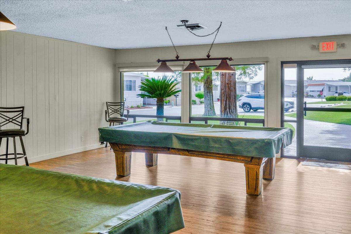 1001 Sylmar Avenue, Unit 199 Clovis, CA 93612 - Photo 45 of 50 a room with lots of counter space