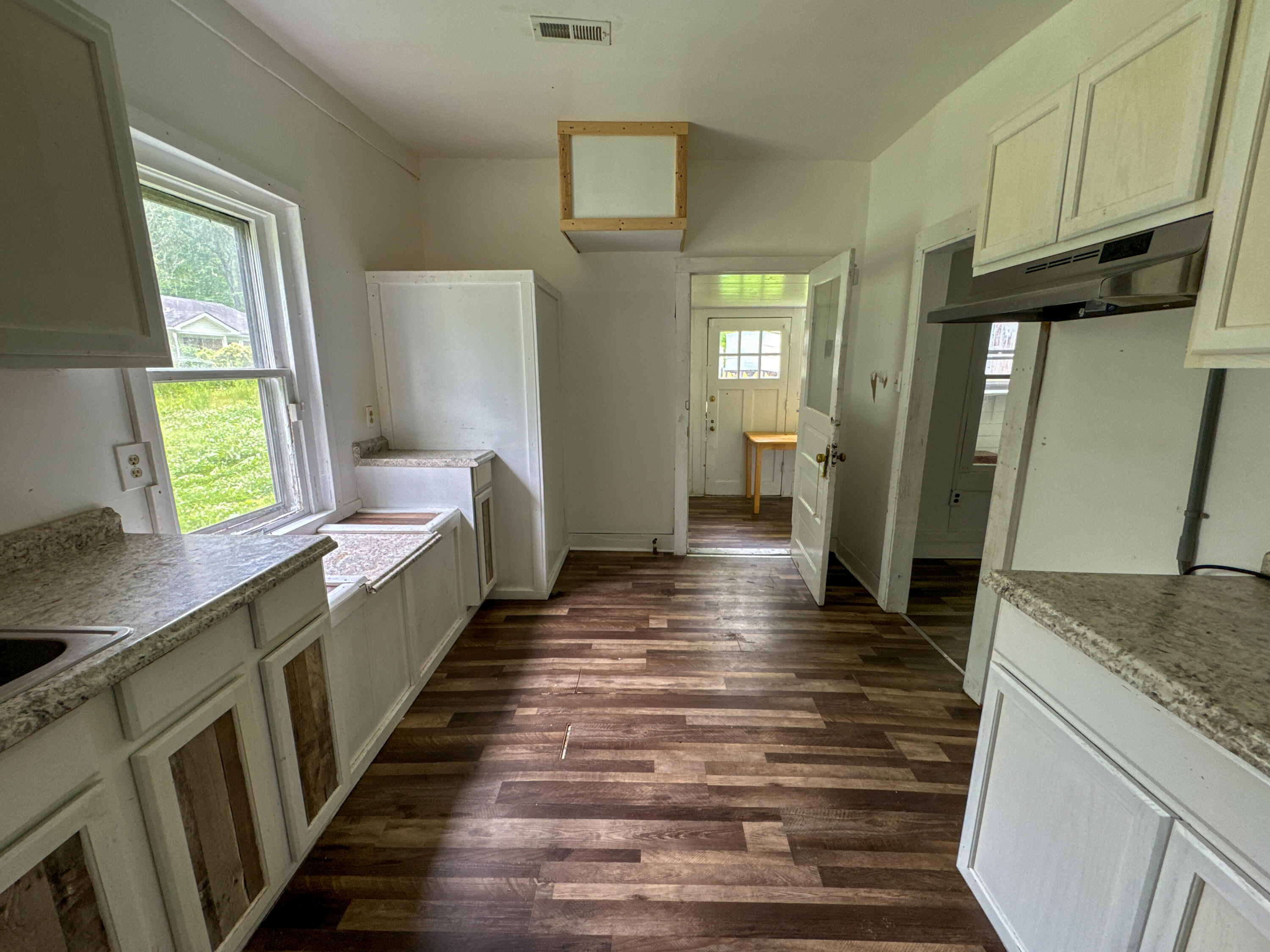 92 Christmas Ridge Road Berea, KY 40403 - Photo 22 of 37 Christmas Ridge-23