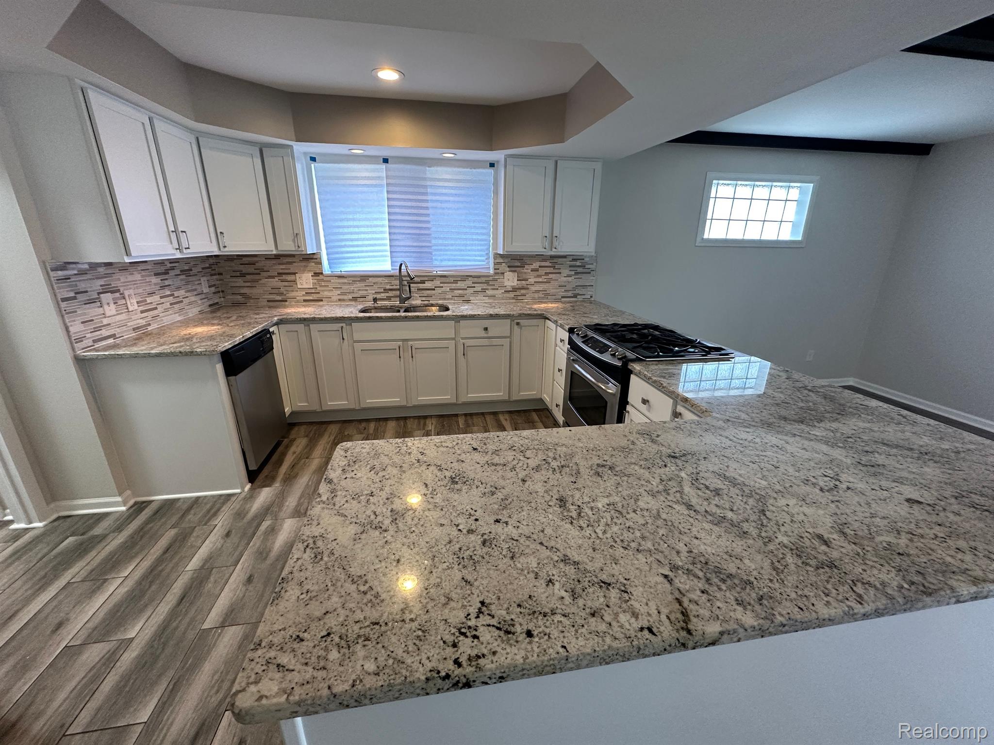 3463 Rhoten Drive Sterling Heights, MI 48310 - Photo 8 of 53 Gallery Image 8