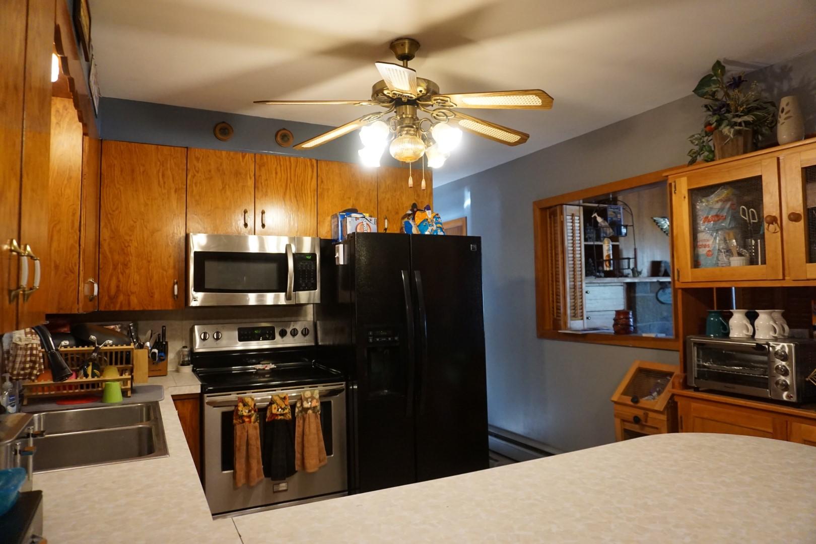 25 Oxford Road Peru, ME 04290 - Photo 8 of 58 Kitchen2