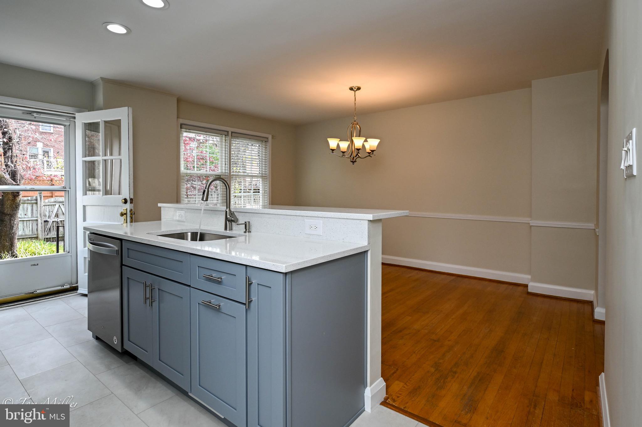 127 Stanmore Road Baltimore, MD 21212 - Photo 9 of 37 NEW 2024 Remodeled Kitchen open to Dining Room