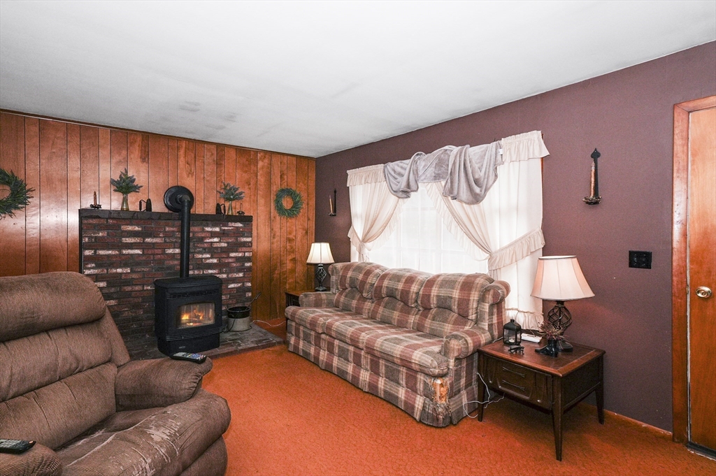 122 Chestnut Street Rehoboth, MA 02769 - Photo 15 of 34 Gallery Image 15