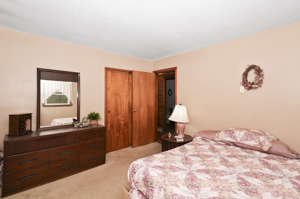 122 Chestnut Street Rehoboth, MA 02769 - Photo 22 of 34 Gallery Image 22