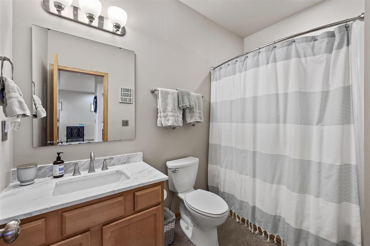 197 South Park Ridge Road North Liberty, IA 52317 - Photo 16 of 27 Gallery Image 16