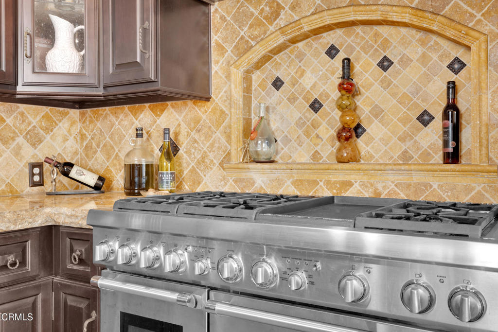 1807 Vistillas Road Altadena, CA 91001 - Photo 14 of 38 a close view of stove